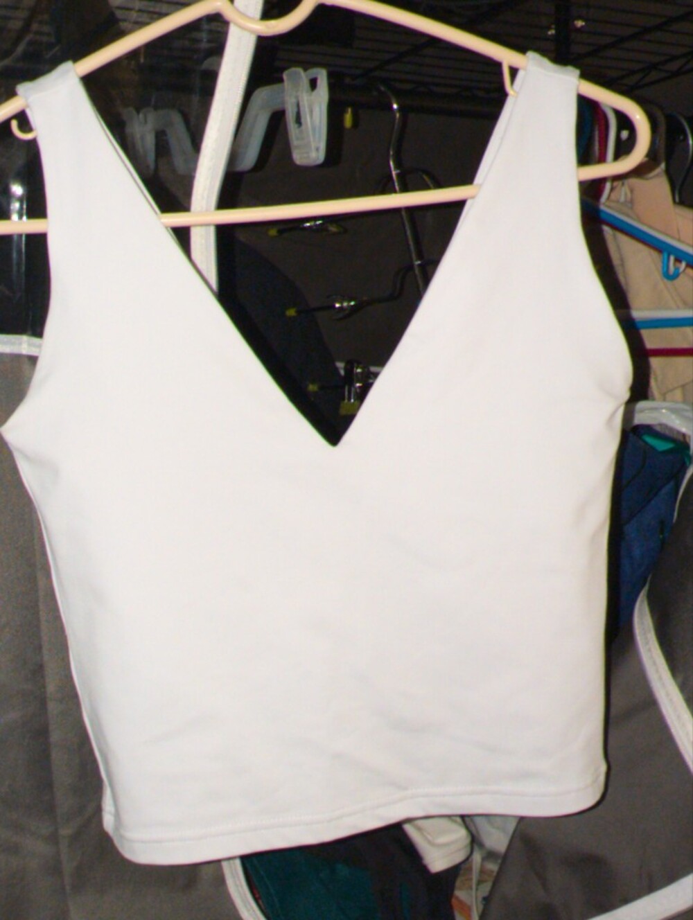 ReoRia  White Tank Top - Style